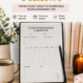 Un étudiant utilise un planner d'objectifs mensuels PDF pour mieux organiser son temps