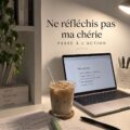 Étudiant concentré, prenant des notes et agissant sans hésitation sur ses objectifs.